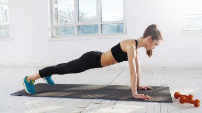 chica-joven-flexiones